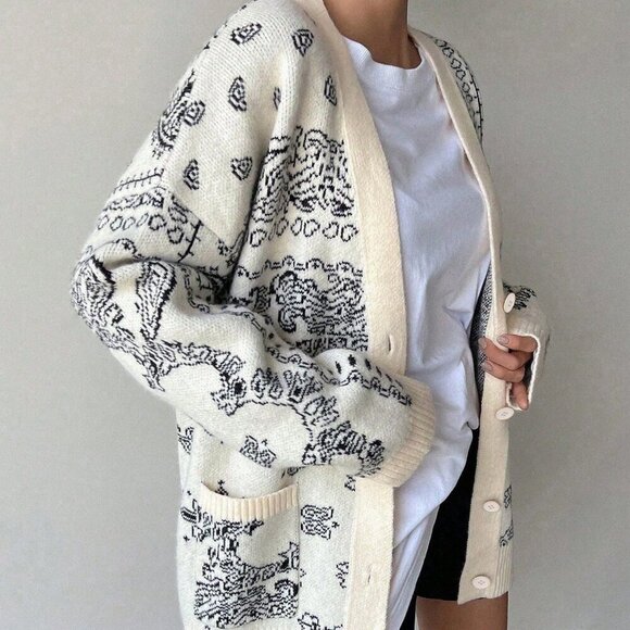 Beige Casual Women's Paisley Pattern Drop Shoulder button down Cardigan - Picture 4 of 5